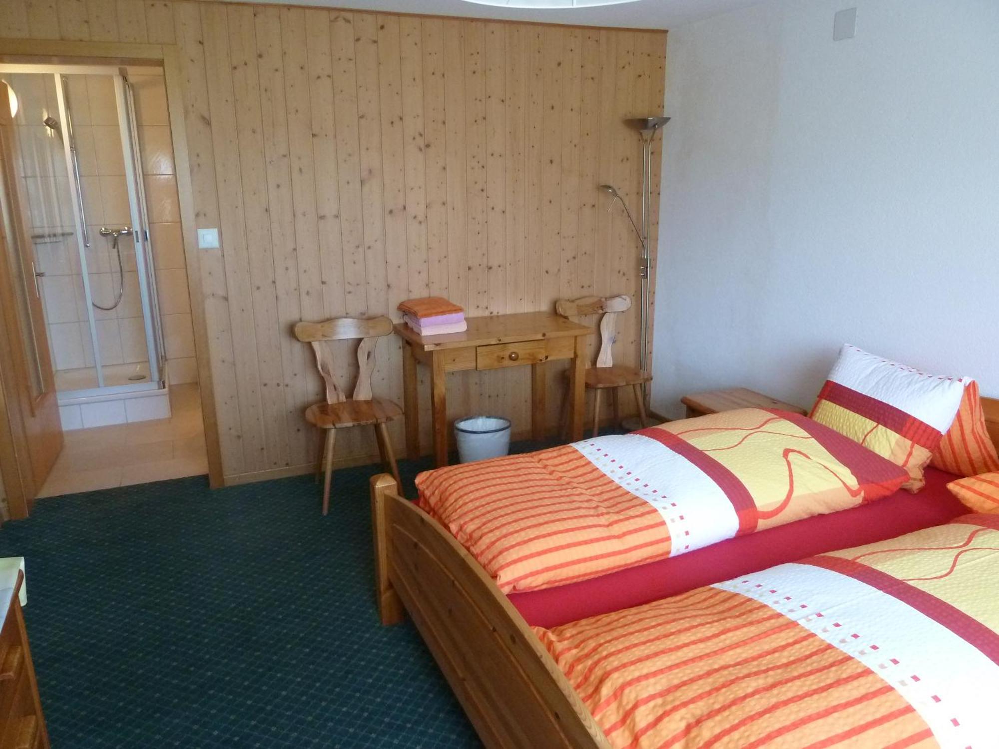 Hotel Restaurant Sunnmatt Aeschi Bei Spiez Zewnętrze zdjęcie