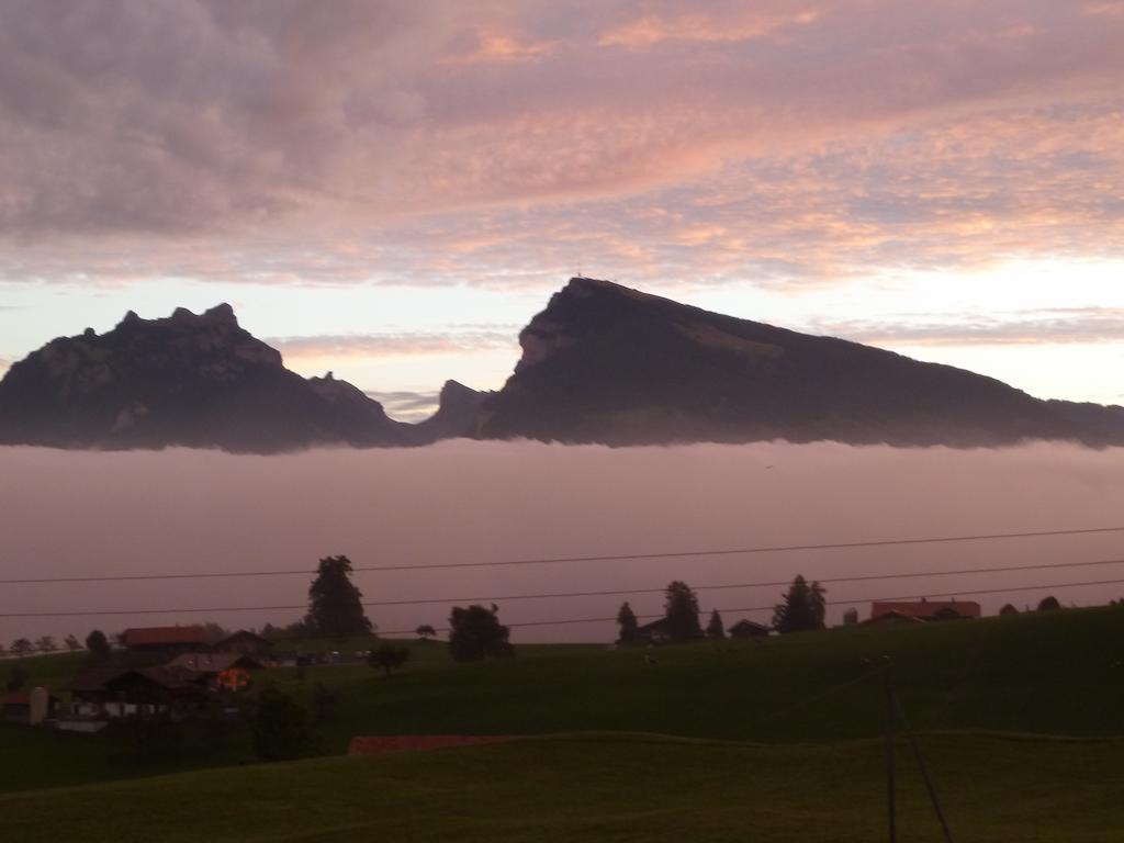 Hotel Restaurant Sunnmatt Aeschi Bei Spiez Zewnętrze zdjęcie
